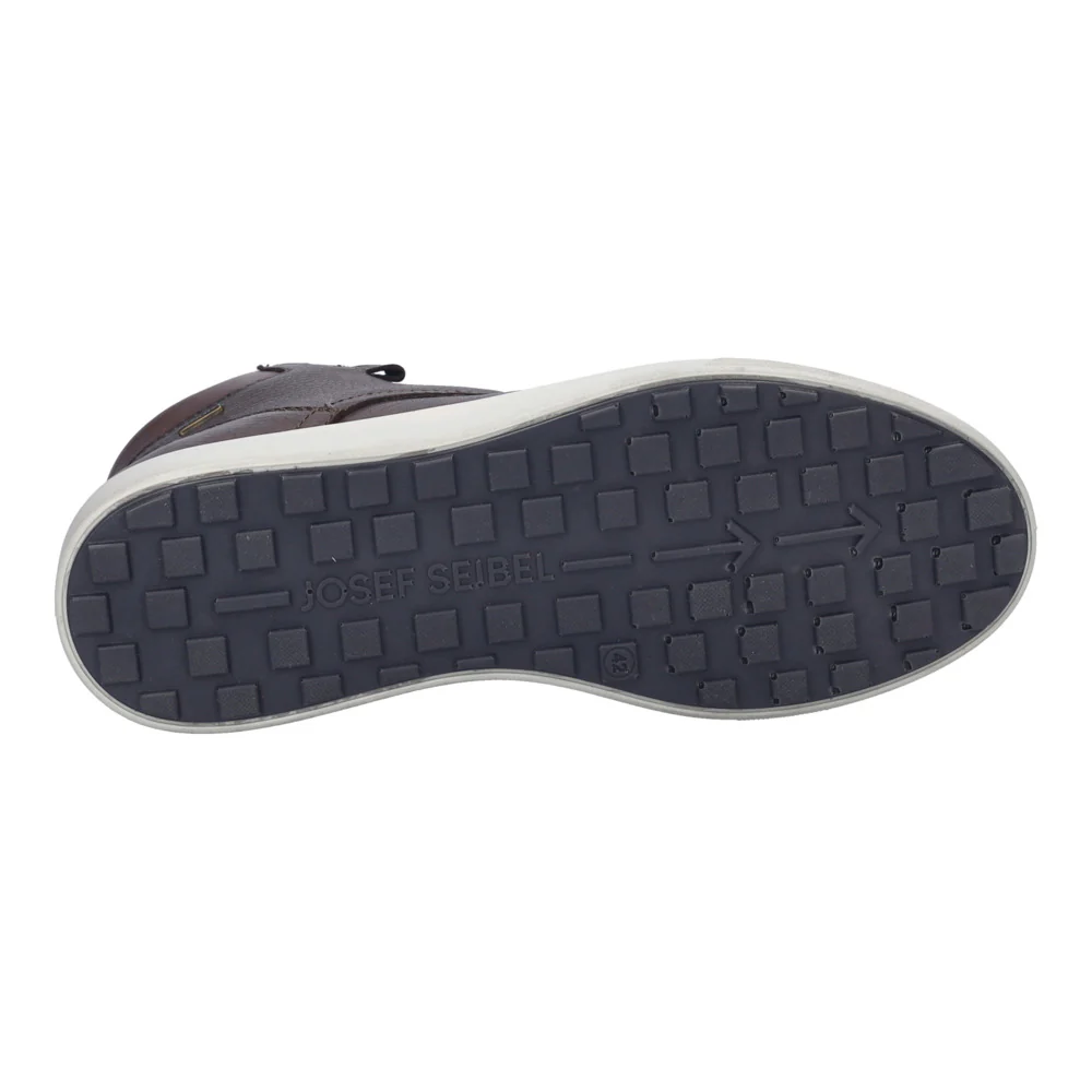 Maddox 02 - Image 7