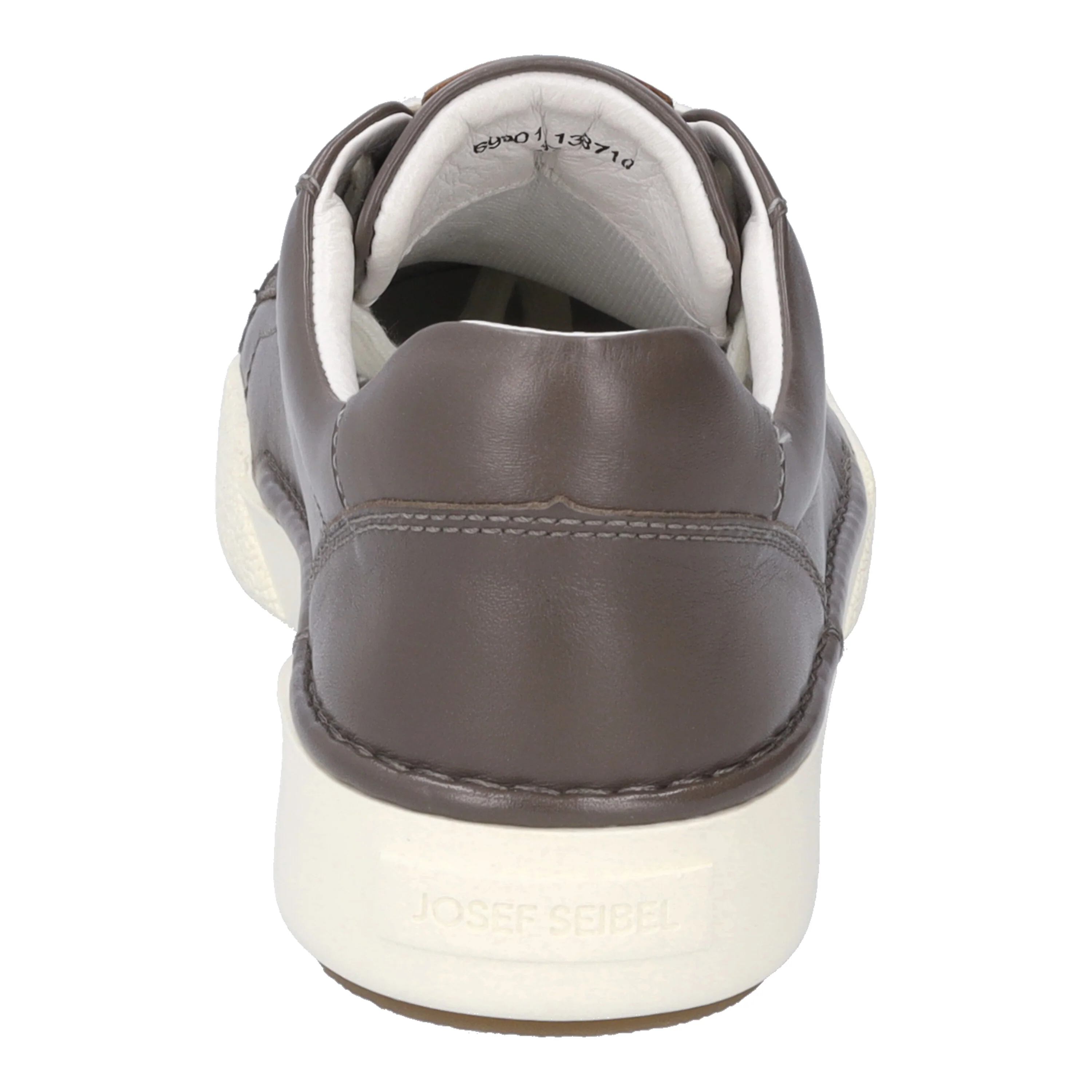 Claire 01 - Image 10