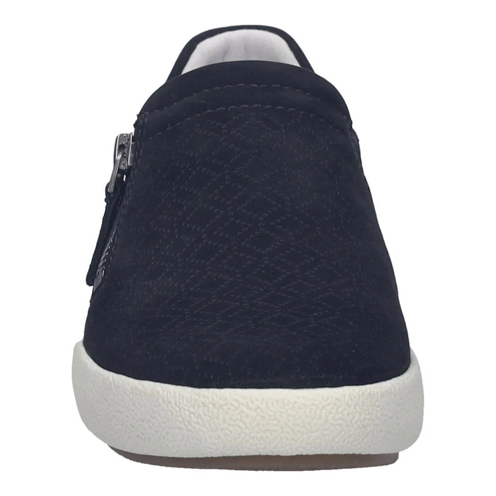 Claire 35 - Image 4