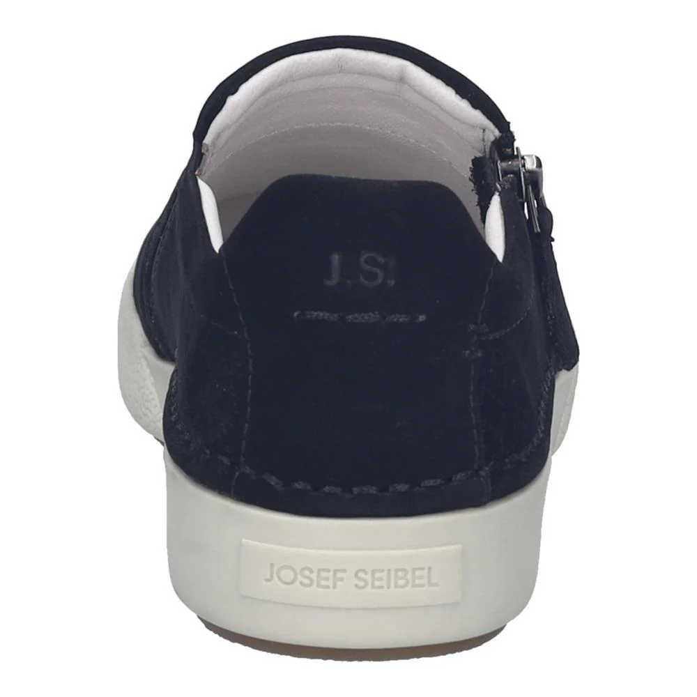 Claire 35 - Image 5