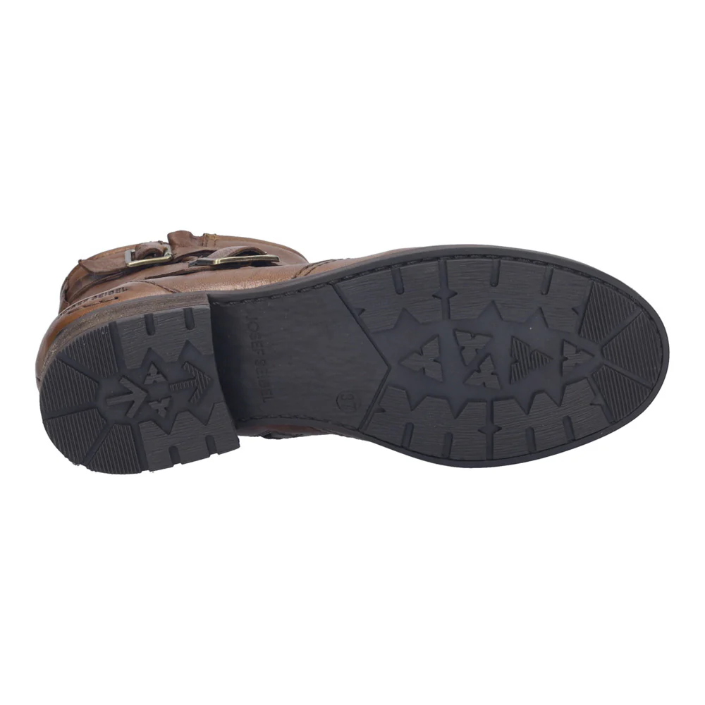 Kate 21 - Image 7
