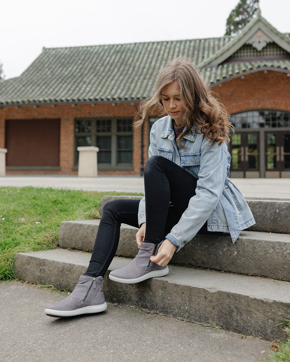 Megan 12 - Image 3