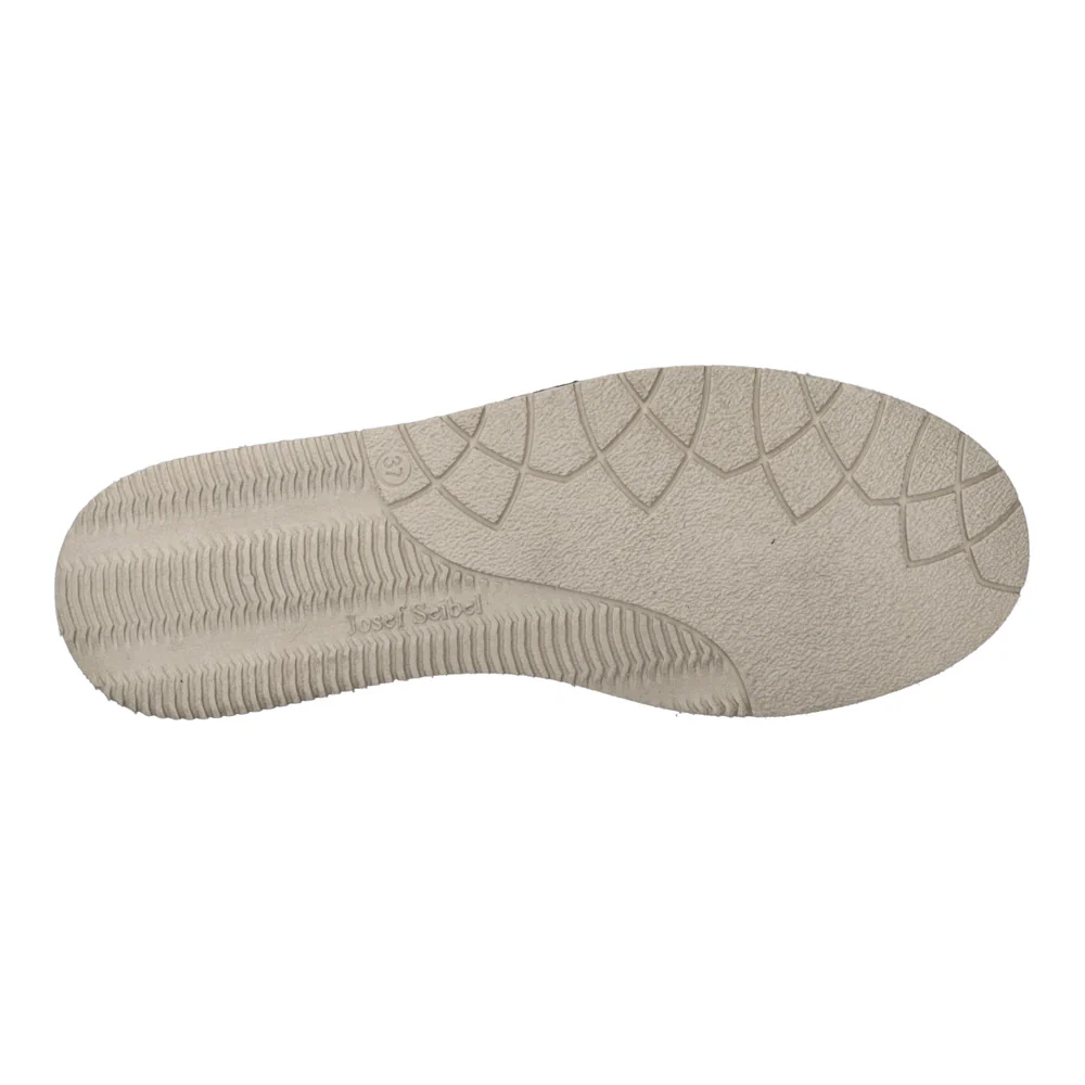 Sofie 44 - Image 7