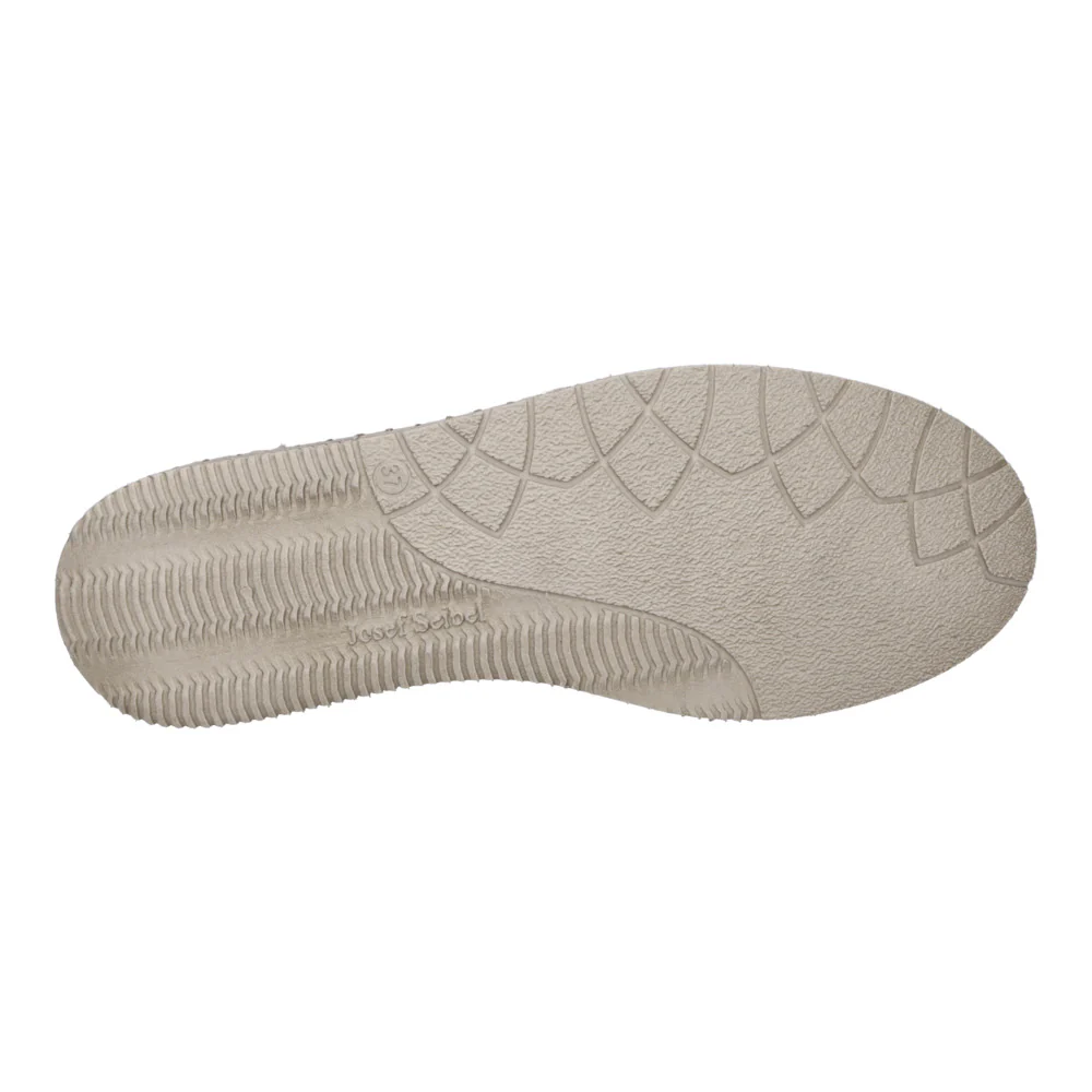 Sofie 44 - Image 12