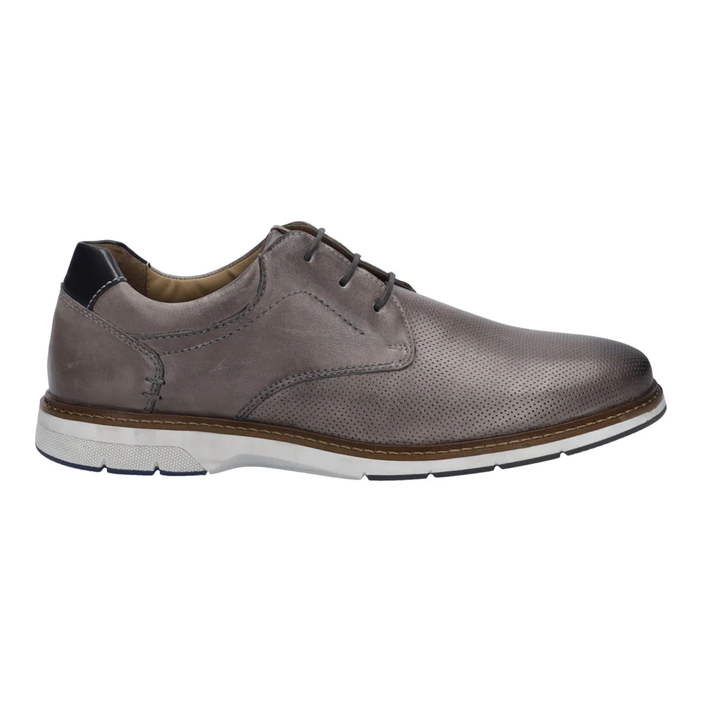 Stuart 02 - Image 6