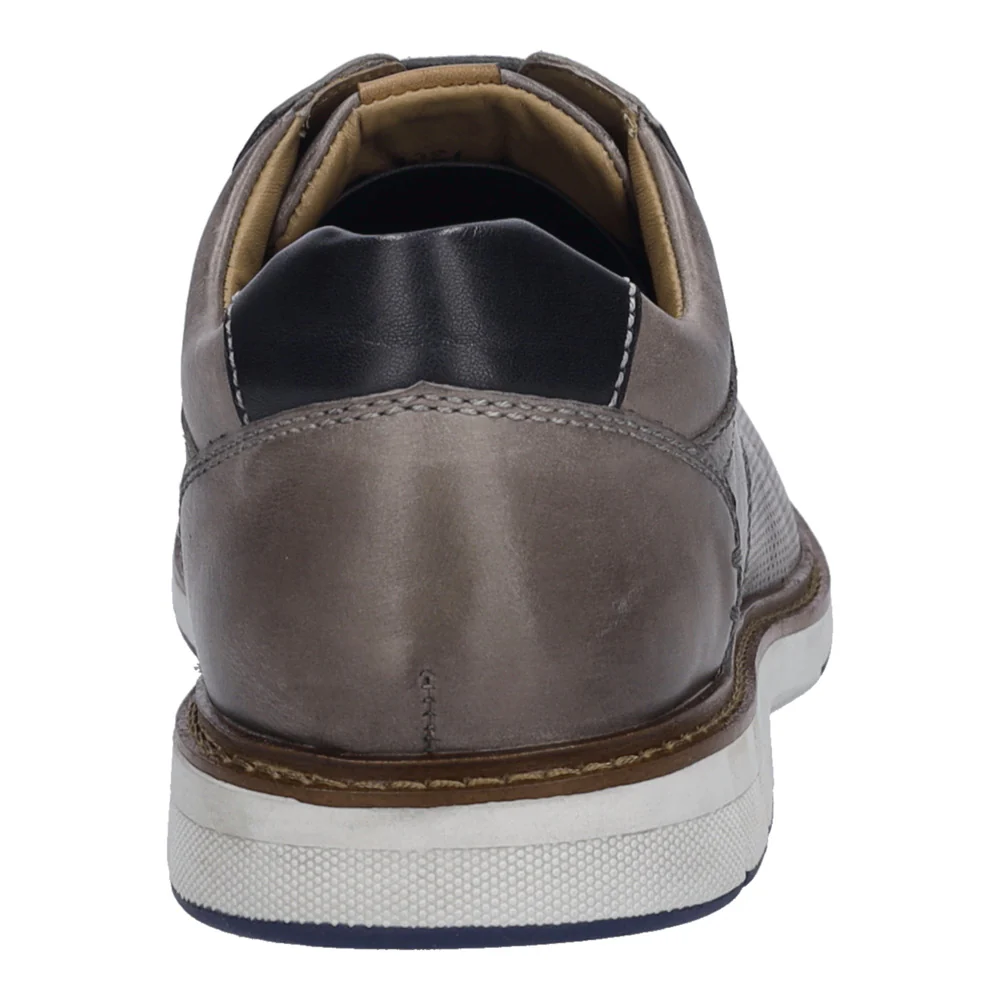 Stuart 02 - Image 9