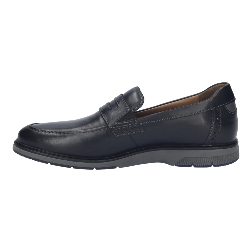 Stuart 06 - Image 3